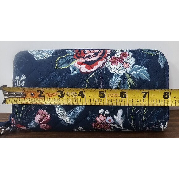NWT Vera Bradley Rose Toile RFID Accordion Wristlet Wallet Clutch 8"x4" MSRP $70 - Picture 12 of 13